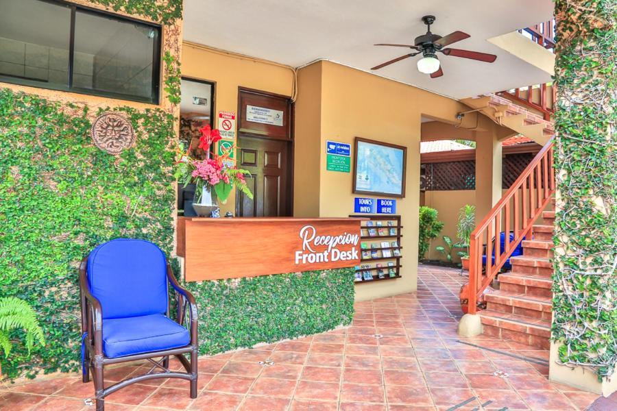 The Backyard Beachfront Hotel Jaco Luaran gambar