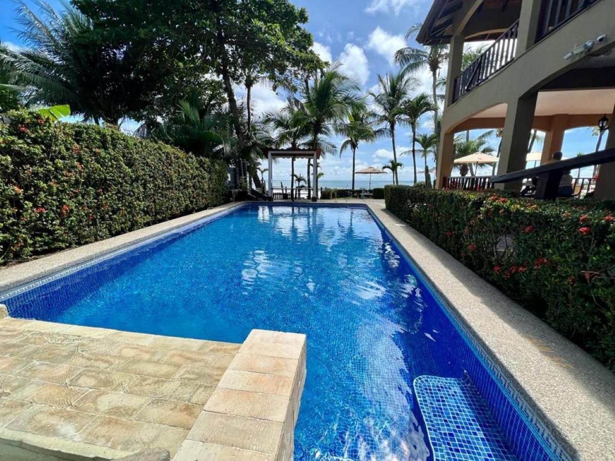 The Backyard Beachfront Hotel Jaco Luaran gambar