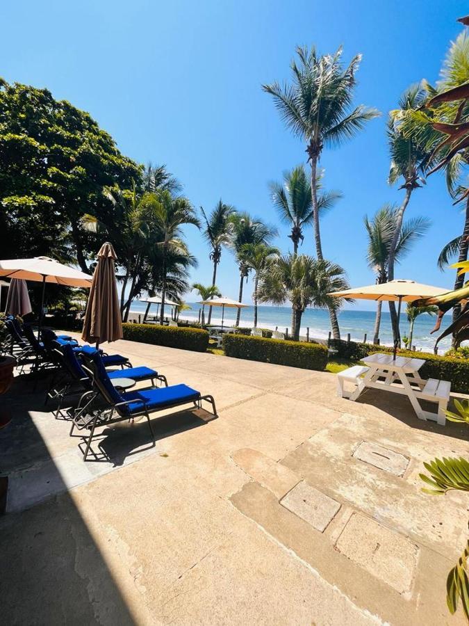 The Backyard Beachfront Hotel Jaco Luaran gambar